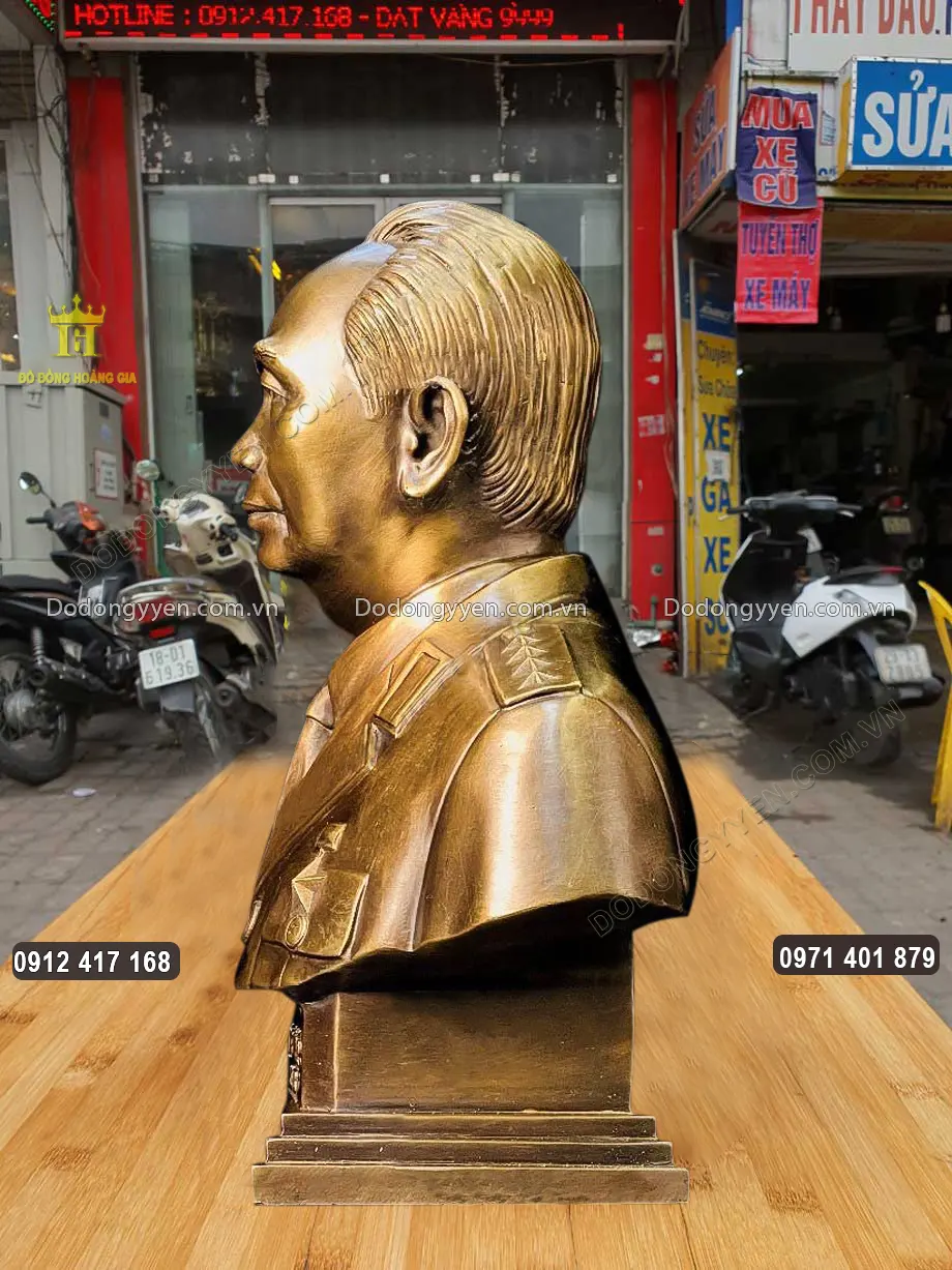 To&agrave;n bộ bề mặt b&ecirc;n ngo&agrave;i được hun n&acirc;u giả cổ v&ocirc; c&ugrave;ng đẹp